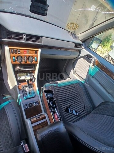 Mercedes C 220 1994, 415,800 km - 2.2 l - Bakı