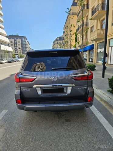Lexus LX 570-2