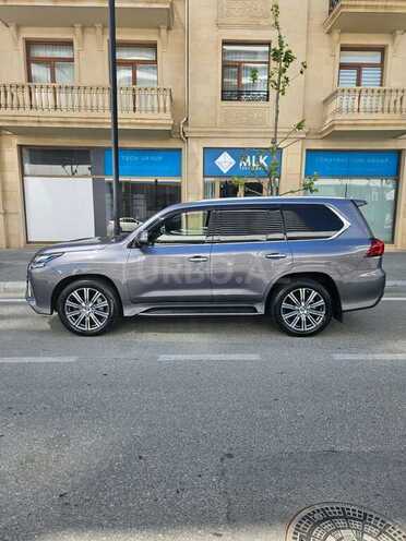 Lexus LX 570-7