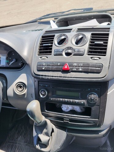 Mercedes Vito 115 2009, 275,000 km - 2.2 л - Bakı