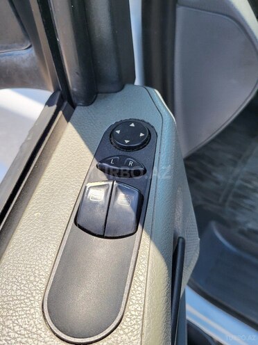 Mercedes Vito 115 2009, 275,000 km - 2.2 л - Bakı
