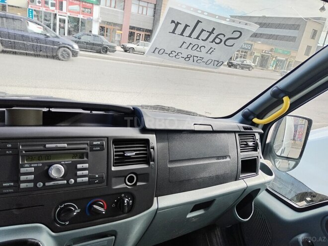 Ford Transit 2011, 192,001 km - 2.4 л - Quba