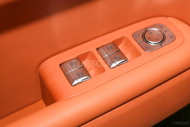 Li Auto L9-22