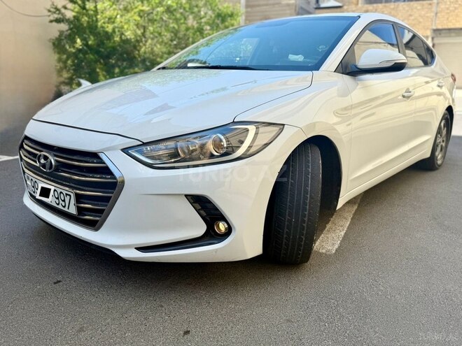 Hyundai Avante 2016, 237,000 km - 1.6 l - Bakı