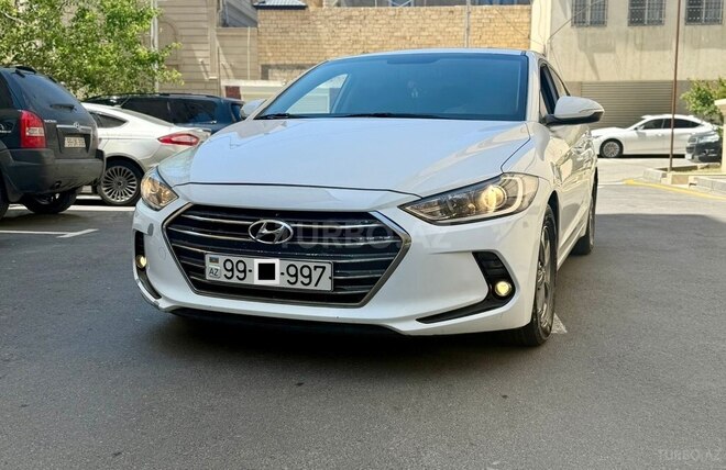 Hyundai Avante 2016, 237,000 km - 1.6 l - Bakı