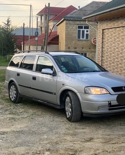 Opel Astra 1998, 281,111 km - 1.6 l - Quba