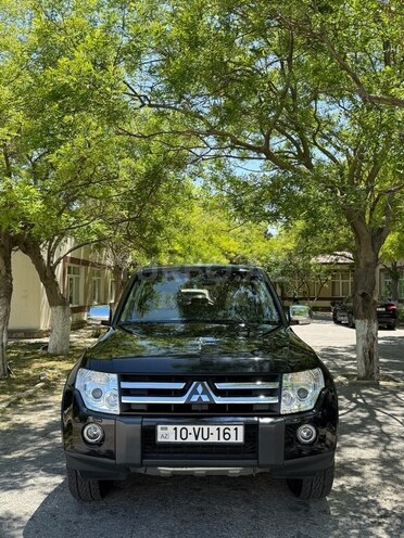 Mitsubishi Pajero 2007, 119,800 km - 3.0 л - Bakı