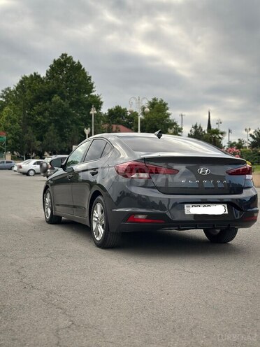 Hyundai Elantra 2020, 136,794 km - 2.0 л - Bərdə