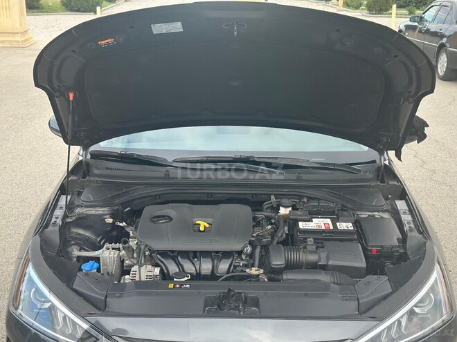 Hyundai Elantra 2020, 136,794 km - 2.0 л - Bərdə