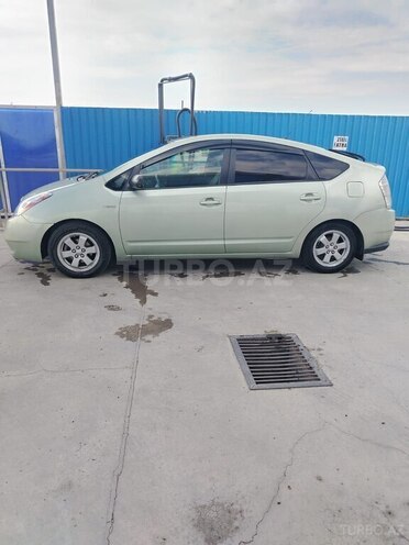 Toyota Prius 2008, 466,710 km - 1.5 л - Yevlax