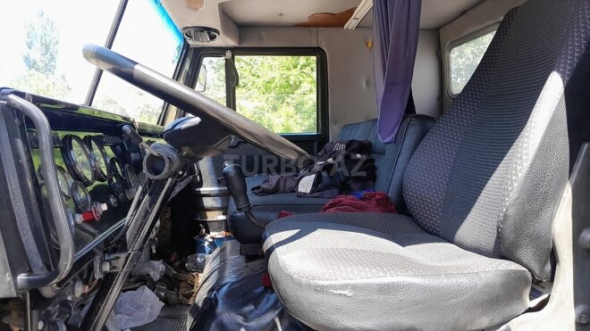 KamAz 53212 1990, 500,000 km - 11.0 l - Sabirabad