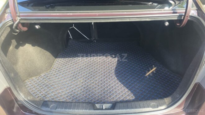 Hyundai Elantra 2008, 215,000 km - 2.0 л - Salyan