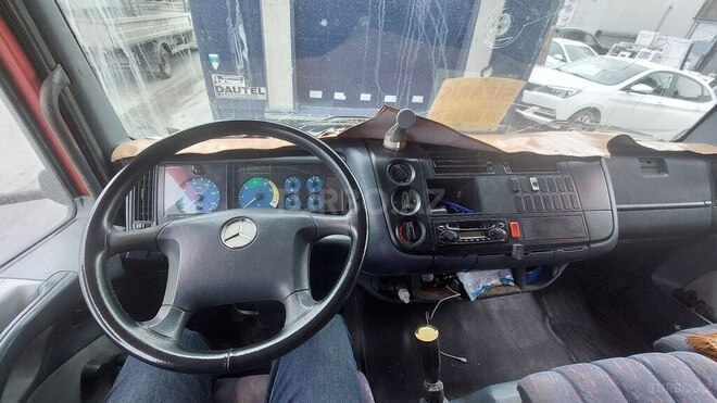 Mercedes Atego 818 2010, 755,000 km - 4.3 л - Sumqayıt