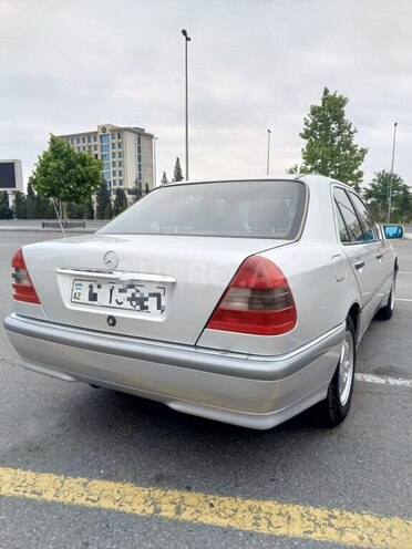 Mercedes C 220 1995, 356,000 km - 2.2 л - Gəncə