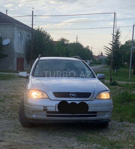 Opel Astra 1998, 281,111 km - 1.6 l - Quba