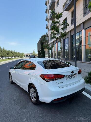 Kia Forte 2018, 105,800 km - 2.0 l - Bakı