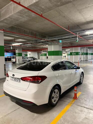 Kia Forte 2018, 105,800 km - 2.0 l - Bakı
