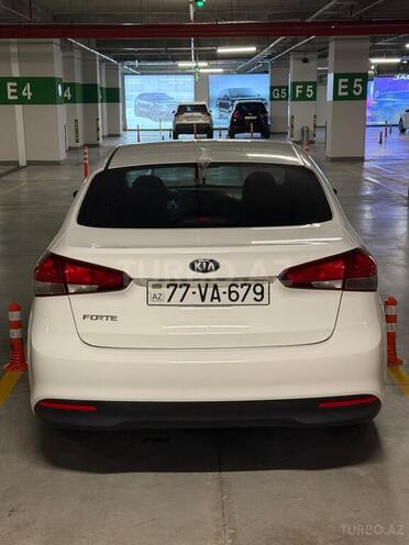 Kia Forte 2018, 105,800 km - 2.0 l - Bakı