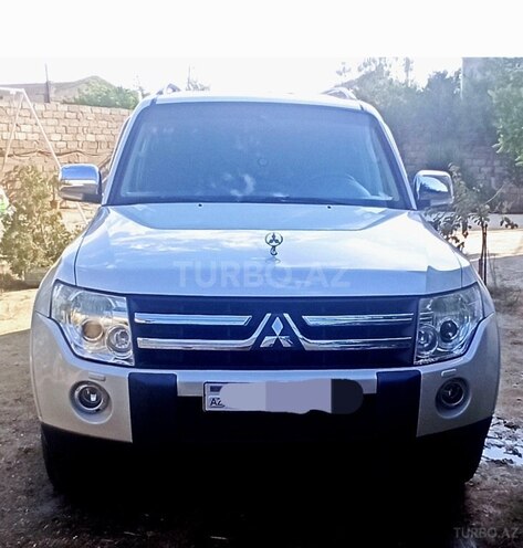 Mitsubishi Pajero 2007, 235,000 km - 3.8 l - Bakı
