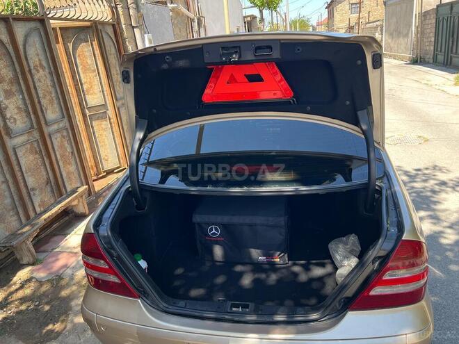 Mercedes C 200 2005, 320,000 km - 1.8 l - Bakı