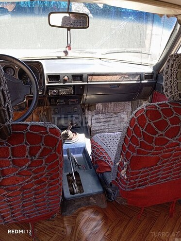 GAZ 24 1988, 200,000 km - 2.4 l - Saatlı