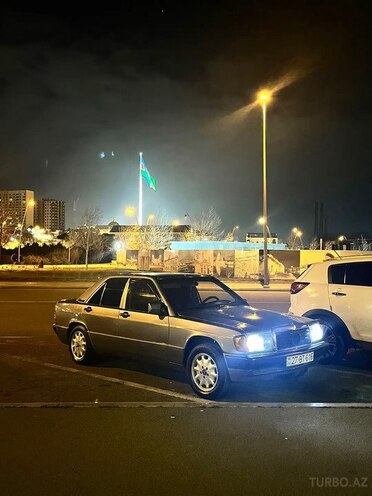 Mercedes 190 1991, 256,000 km - 2.0 л - Bakı