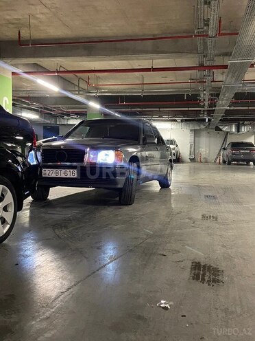 Mercedes 190 1991, 256,000 km - 2.0 л - Bakı