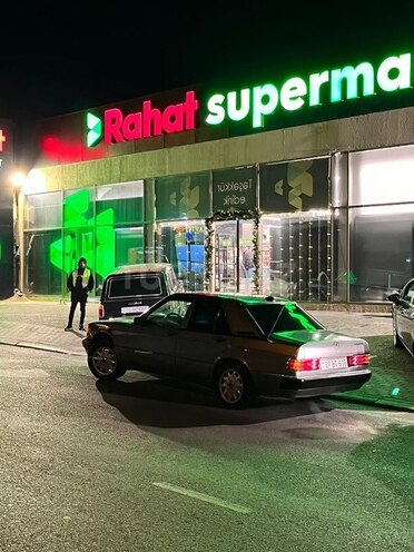 Mercedes 190 1991, 256,000 km - 2.0 л - Bakı