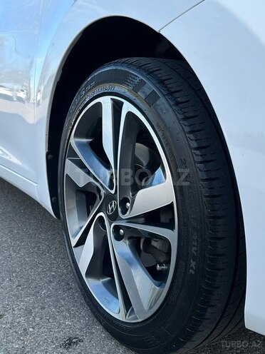 Hyundai Elantra 2014, 275,000 km - 1.8 l - Bakı