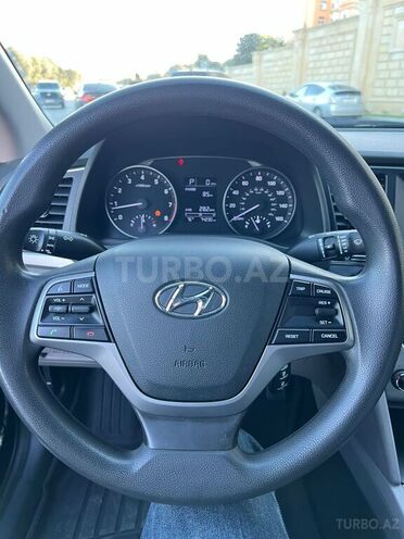 Hyundai Elantra 2017, 72,000 km - 2.0 л - Bakı