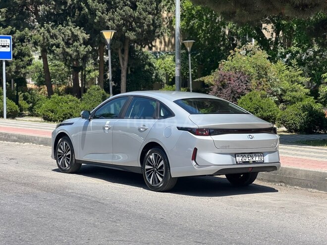 Changan Qiyuan A05 2025, 0 km - 1.5 л - Bakı
