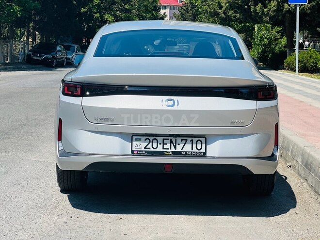Changan Qiyuan A05 2025, 0 km - 1.5 л - Bakı