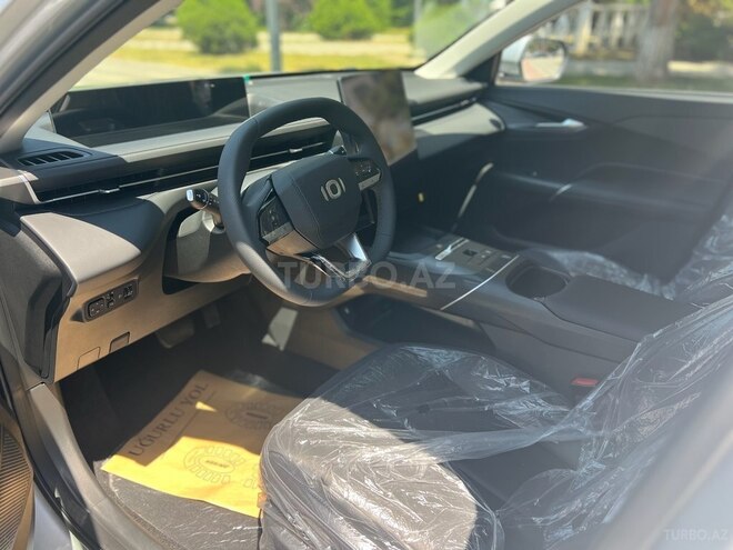 Changan Qiyuan A05 2025, 0 km - 1.5 л - Bakı