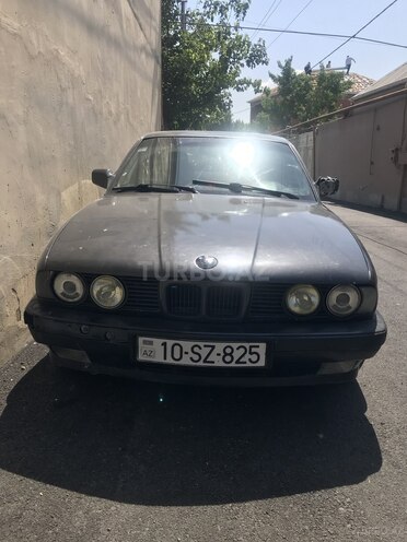 BMW 525 1990, 500,000 km - 2.5 l - Bakı