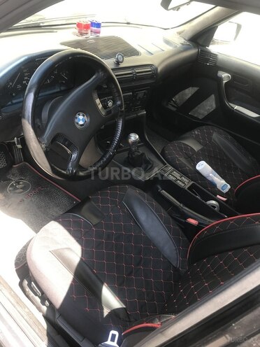BMW 525 1990, 500,000 km - 2.5 l - Bakı