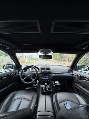 Mercedes E 350 2006, 245,000 km - 3.5 l - Yevlax
