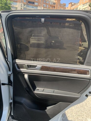 Volkswagen Touareg 2012, 170,000 km - 3.6 l - Bakı