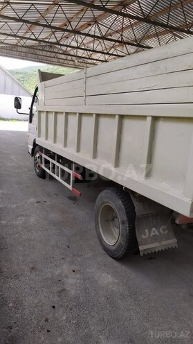 JAC HFC 1040K-2