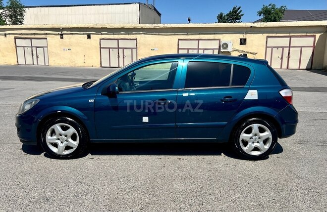 Opel Astra 2006, 338,000 km - 1.3 l - Bakı