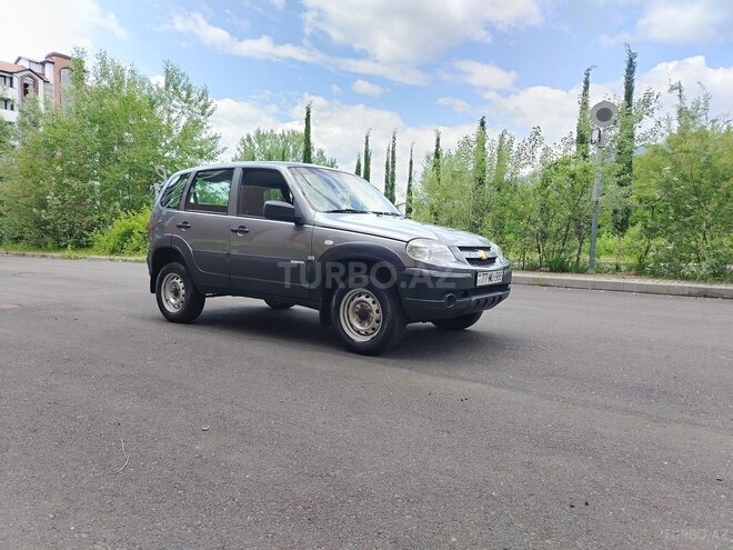 Chevrolet Niva 2016, 52,012 km - 1.7 l - Zaqatala