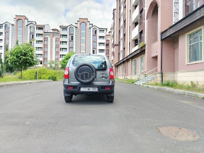 Chevrolet Niva 2016, 52,012 km - 1.7 l - Zaqatala