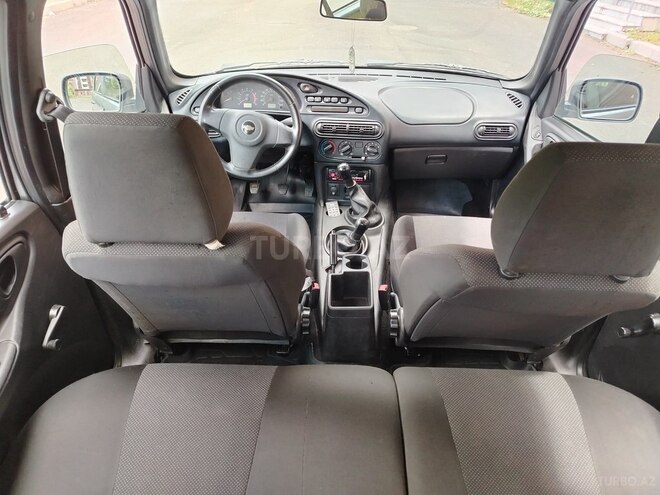 Chevrolet Niva 2016, 52,012 km - 1.7 l - Zaqatala