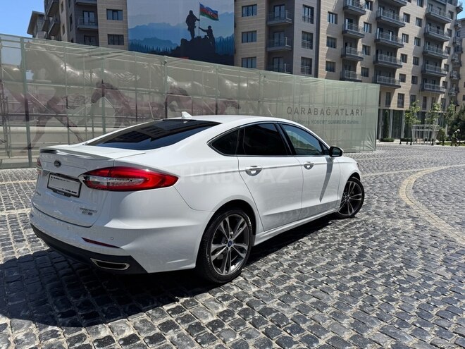 Ford Fusion (North America) 2020, 170,000 km - 2.0 л - Bakı