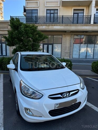 Hyundai Accent 2015, 193,461 km - 1.6 l - Bakı