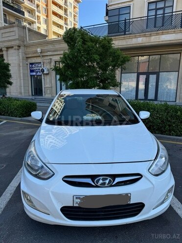 Hyundai Accent 2015, 193,461 km - 1.6 l - Bakı