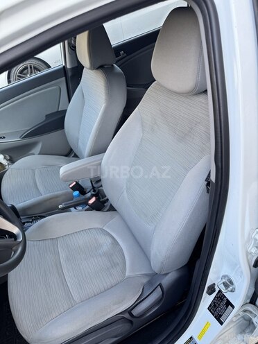 Hyundai Accent 2015, 193,461 km - 1.6 l - Bakı