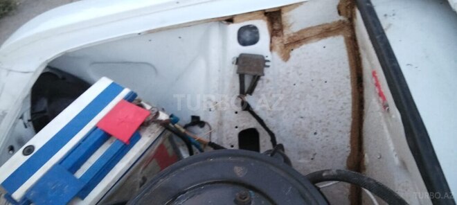 LADA (VAZ) 21011 1985, 95,000 km - 1.3 l - Salyan