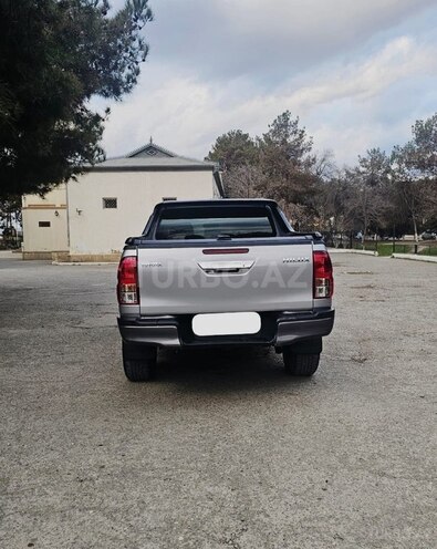 Toyota Hilux 2024, 70,000 km - 2.4 л - Sumqayıt