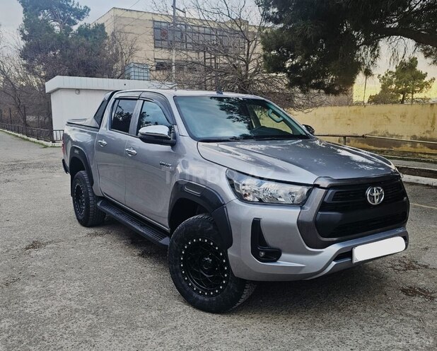 Toyota Hilux 2024, 70,000 km - 2.4 л - Sumqayıt
