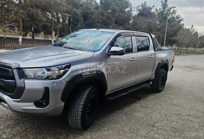 Toyota Hilux 2024, 70,000 km - 2.4 л - Sumqayıt